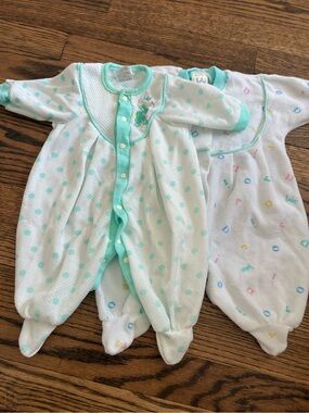 Vintage Christian Dior Baby Bundle size 0-3 months (set of 2 footies)
